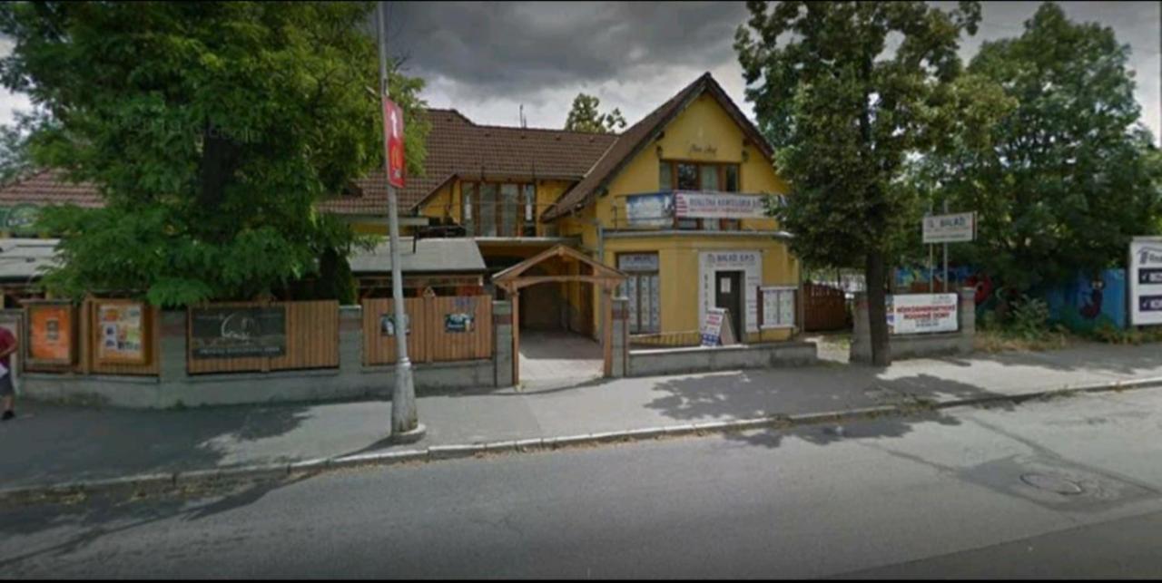 Apartman V Centre Mesta Martin Bagian luar foto